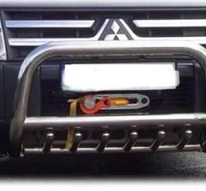 Base cabrestante oculto Mitsubishi Montero V60
