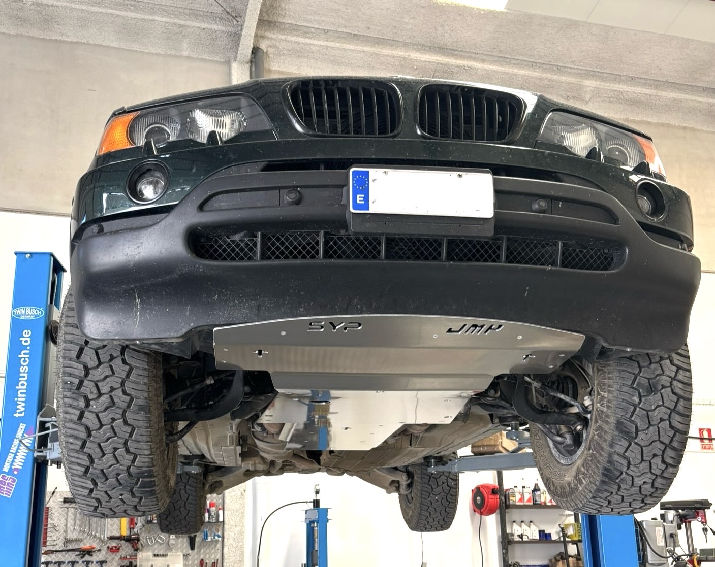 Cubrebajos BMW x5 e53 6mm
